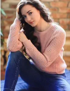 Elite escort service in Krishna Nagar for home and hotel visits